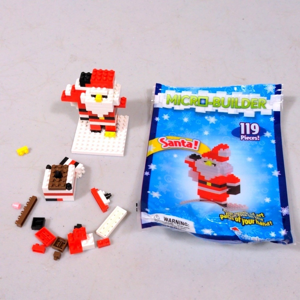 Grinstudios Santa Micro-Builder 119 Pcs‎ Christmas Building Blocks Set FF013601